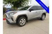 Toyota RAV4 2022 LE 4dr SUV en Plano