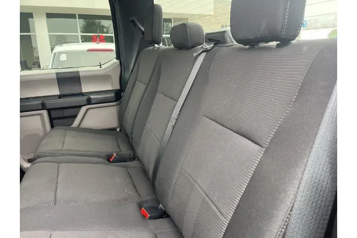 $26490 : Ford F-150 2020 4x4 XL 4dr S image 9