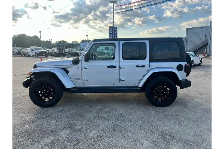 $26995 : Jeep Wrangler 2023 4x4 Sahar image 6