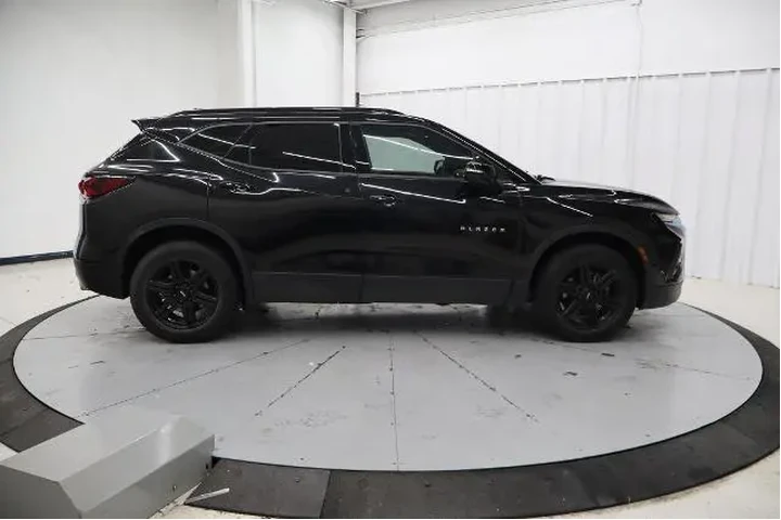 $18995 : Chevrolet Blazer 2021 LT 4dr image 2