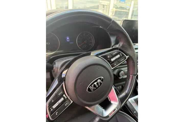 $11509 : Kia Forte 2020 GT Line 4dr S image 10