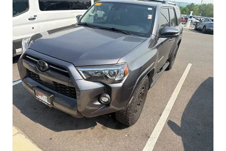 $39990 : Toyota 4Runner 2023 4x2 SR5 image 3