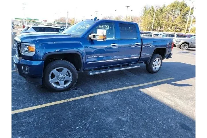 $38997 : GMC Sierra 2500HD 2015 4x4 D image 1