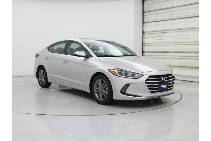 $13998 : Hyundai ELANTRA 2018 Value E image 1