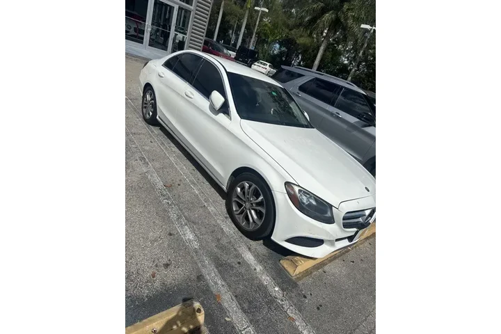 $7990 : Mercedes-Benz C-Class 2015 C image 2
