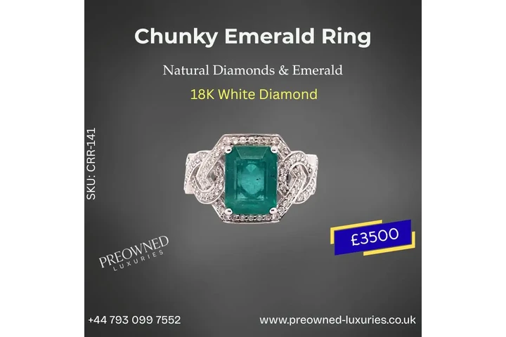 Chunky Emerald Diamond Ring image 3