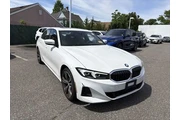 BMW 3 Series 2023 AWD 330i x