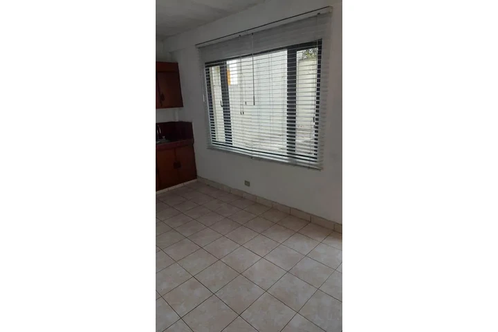 $350 : RENTO - SUITE  SECTOR EL BOSQU image 8