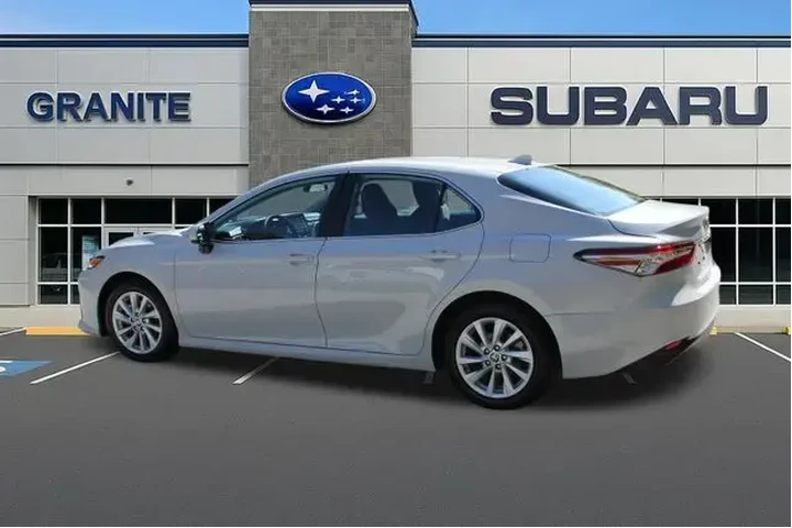 $22290 : Toyota Camry 2024 LE 4dr Sed image 6