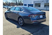 $24872 : Honda Accord 2023 EX 4dr Sed thumbnail
