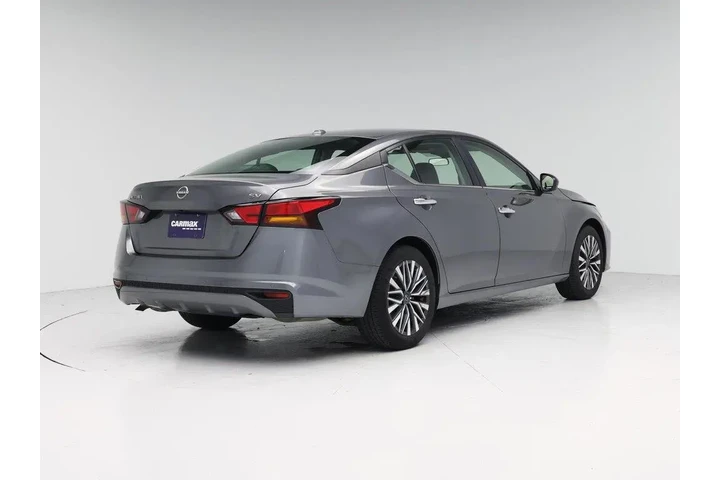$20998 : Nissan Altima 2024 2.5 SV 4d image 8