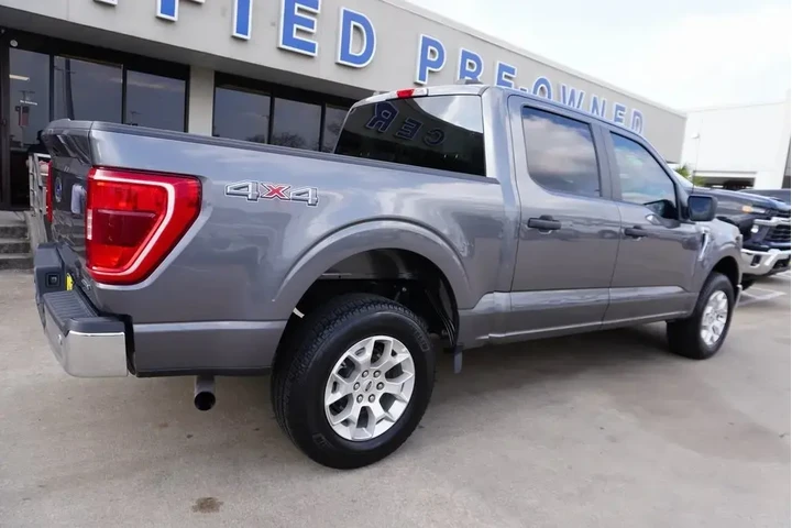 $39988 : Ford F-150 2023 4x4 XLT 4dr image 6