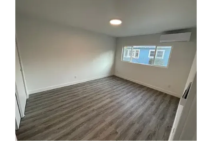 $1100 : Una habitación en ALHAMBRA, CA image 7