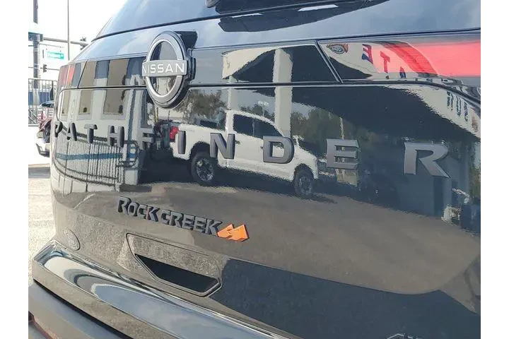 $36894 : Nissan Pathfinder 2025 AWD S image 6