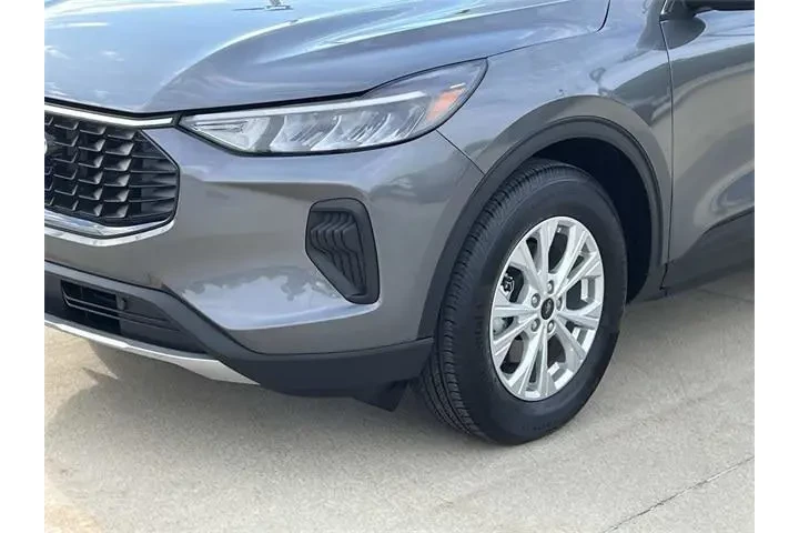 $25000 : Ford Escape 2023 AWD Active image 9