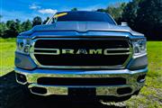 $24900 : 2020 RAM 1500 QUAD CAB thumbnail