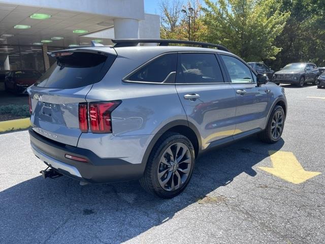 $33995 : PRE-OWNED 2022 KIA SORENTO SX image 3