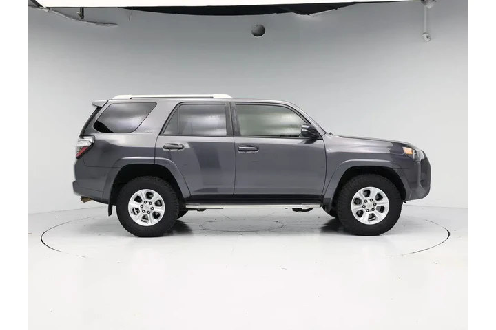 $31998 : Toyota 4Runner 2018 4x4 SR5 image 7