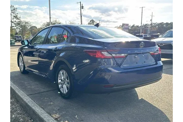 $27756 : Toyota Camry 2025 XSE 4dr Se image 4