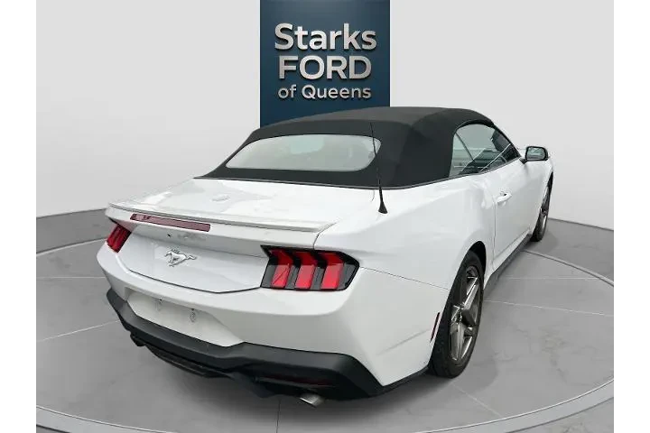 $35889 : Ford Mustang 2024 EcoBoost 2 image 4