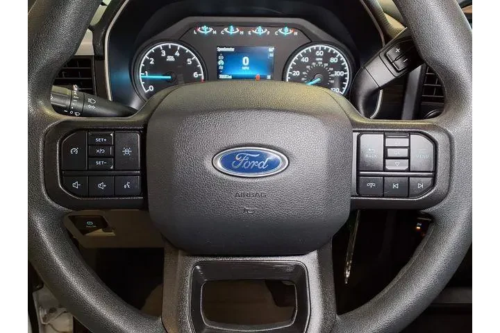 $32998 : Ford F-150 2022 4x4 XL 4dr S image 9