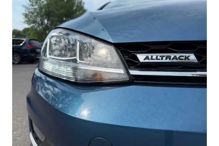 $14901 : Volkswagen Golf Alltrack 201 image 3