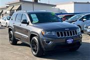 $16395 : 2016 Grand Cherokee Laredo thumbnail