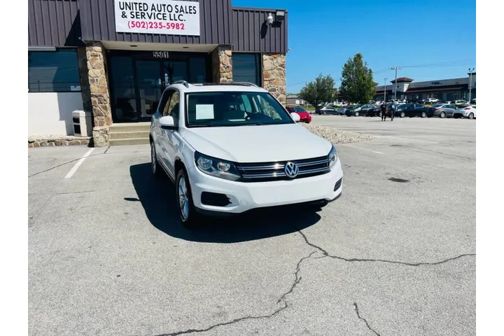 $6450 : 2017 Tiguan 2.0T Wolfsburg Ed image 9