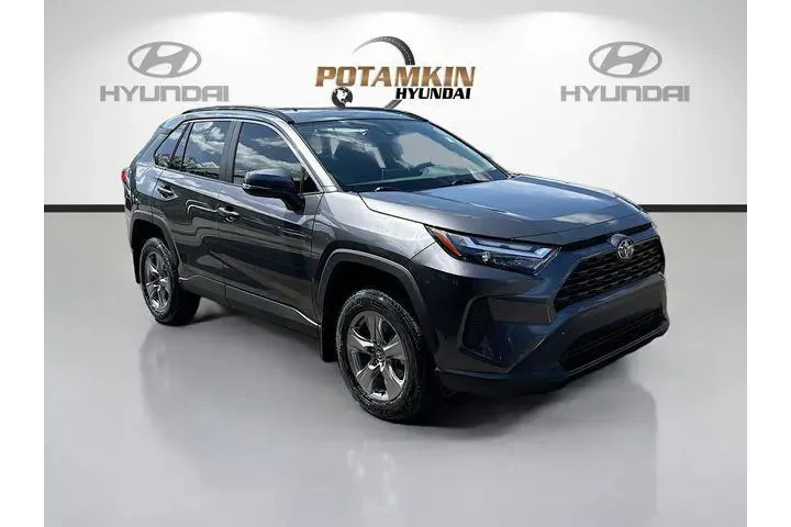$27699 : Toyota RAV4 2024 XLE 4dr SUV image 3