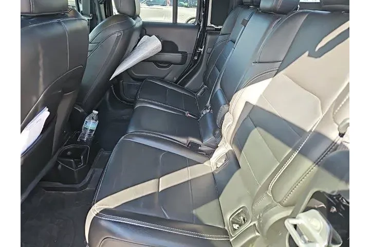 $30728 : Jeep Gladiator 2023 4x4 Over image 3