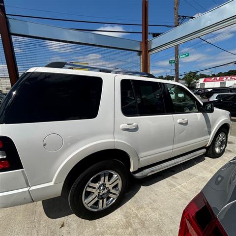 $6995 : 2010 Explorer Limited 4WD image 5