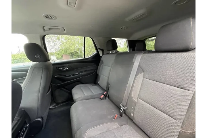 $9999 : 2021 Traverse LS image 10