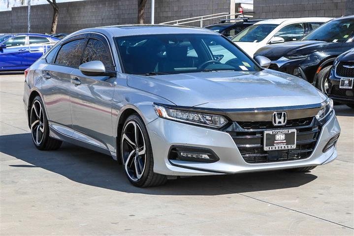 $25590 : Pre-Owned 2018 Honda Accord S image 5