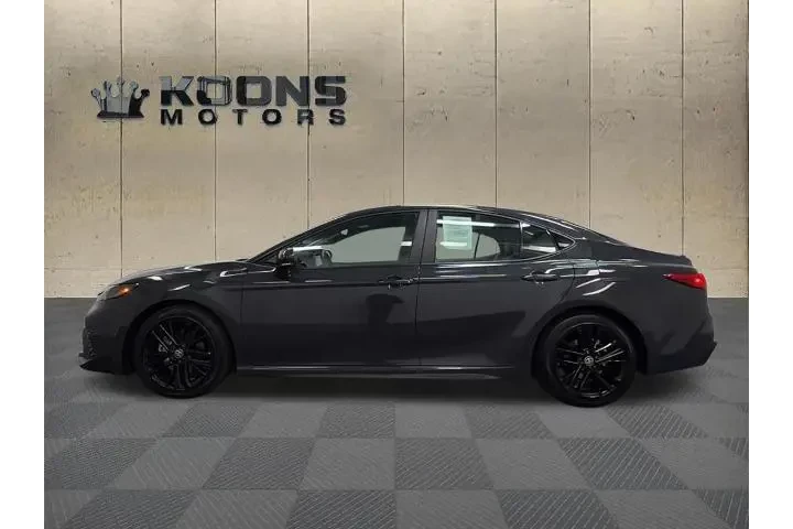 $27500 : Toyota Camry 2025 SE 4dr Sed image 4