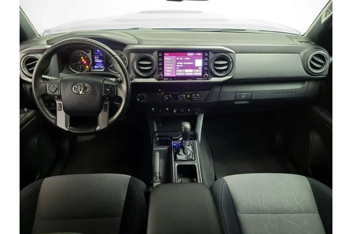 $27998 : Toyota Tacoma 2020 4x2 TRD S image 9