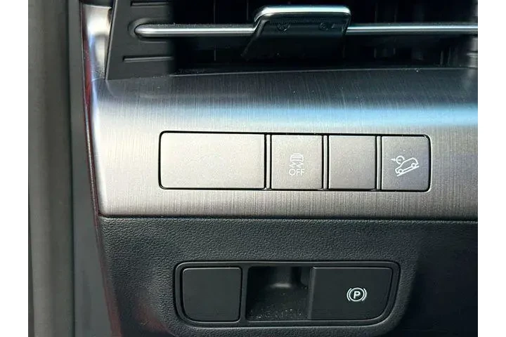 $18731 : Hyundai KONA 2024 SEL 4dr Cr image 10