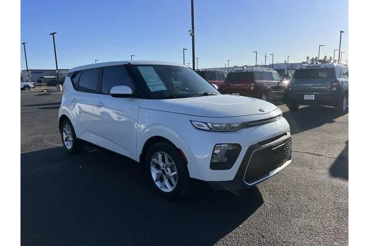 $17999 : Kia Soul 2021 S 4dr Crossove image 3