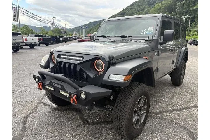 $27824 : Jeep Wrangler Unlimited 2021 image 3