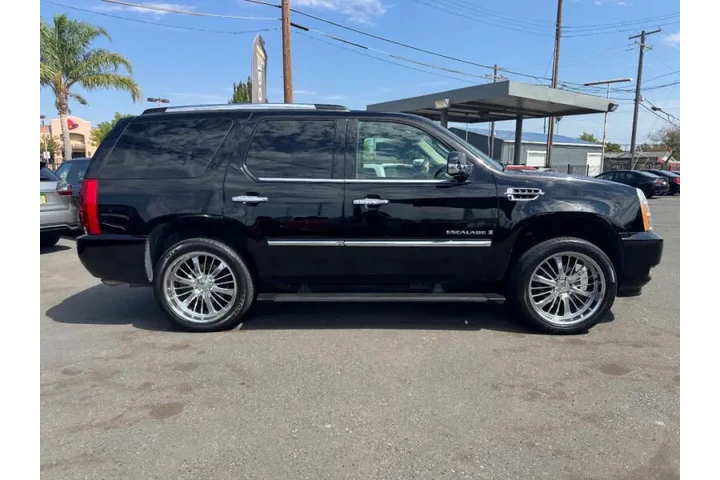 $12998 : 2009 Escalade image 9