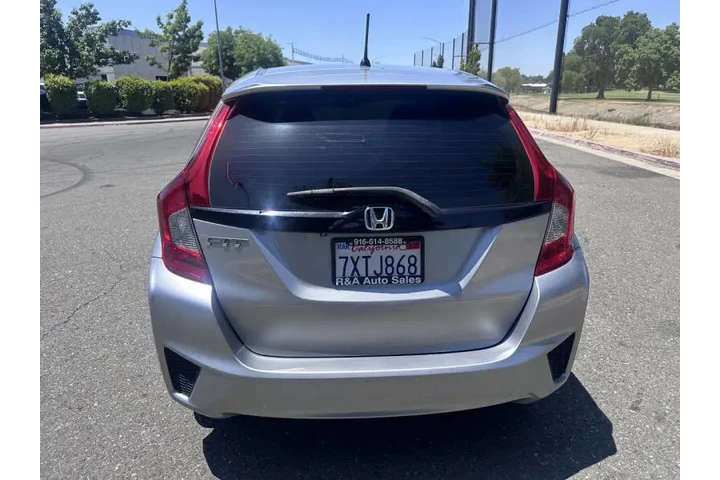 $11995 : 2017 Fit LX image 5