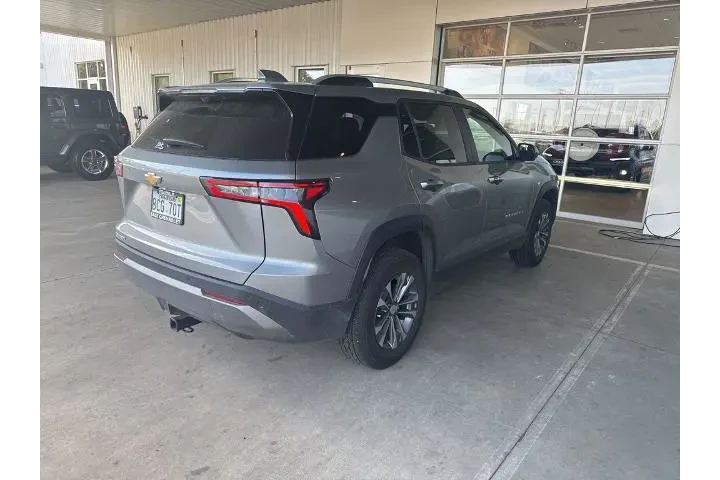 $26997 : Chevrolet Equinox 2025 LT 4d image 5