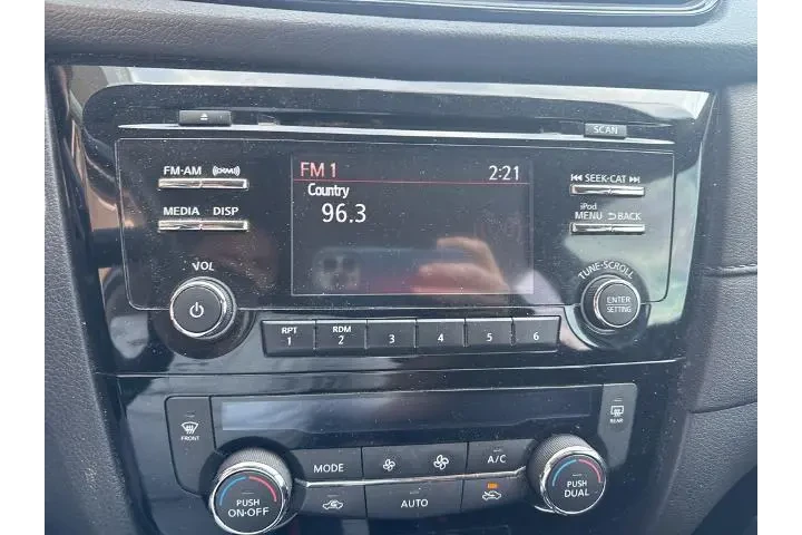 $13377 : Nissan Rogue 2017 AWD S 4dr image 8