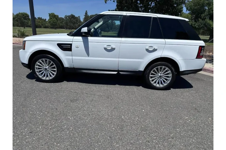 $14995 : 2013 Land Rover Range Rover S image 4
