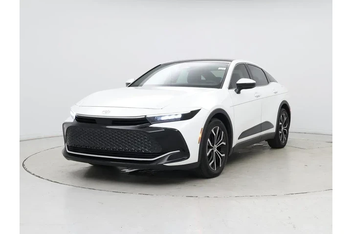 $36998 : Toyota Crown 2023 AWD Limite image 4