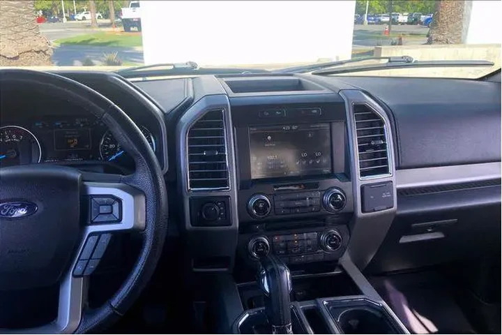 $18985 : Ford F-150 2015 4x4 XL 4dr S image 6