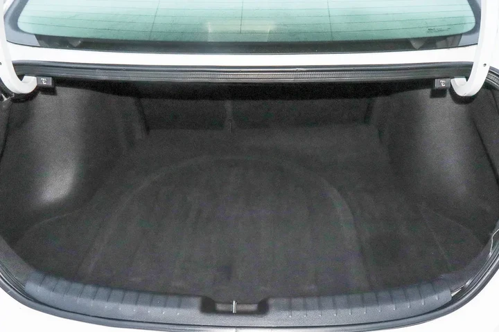 $17988 : 2024 Forte LXS image 9