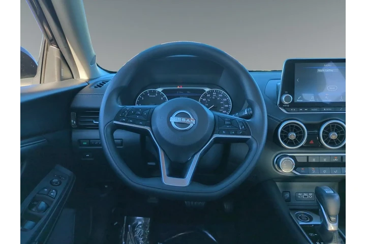 $21500 : Nissan Sentra 2024 SV 4dr Se image 9