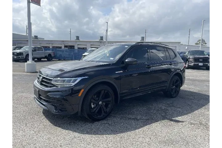 $25535 : Volkswagen Tiguan 2024 SE R- image 4