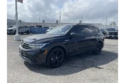 $25535 : Volkswagen Tiguan 2024 SE R- thumbnail