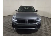 $25893 : Volkswagen Tiguan 2023 SE R- thumbnail